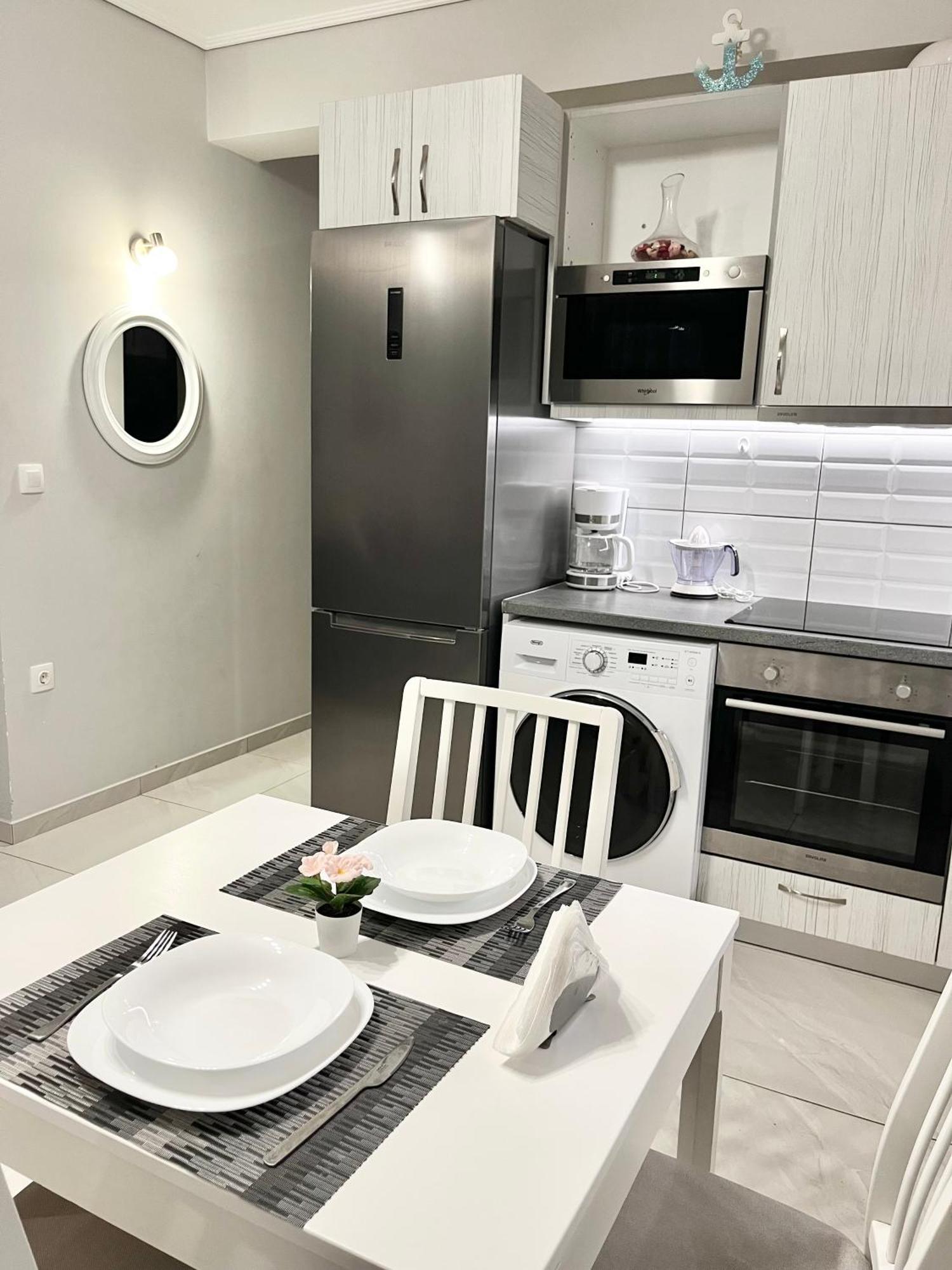לוטראקי Blueline Apartment 3 מראה חיצוני תמונה