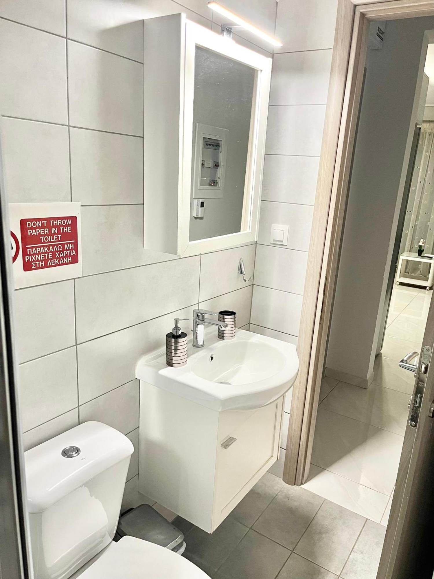 לוטראקי Blueline Apartment 3 מראה חיצוני תמונה