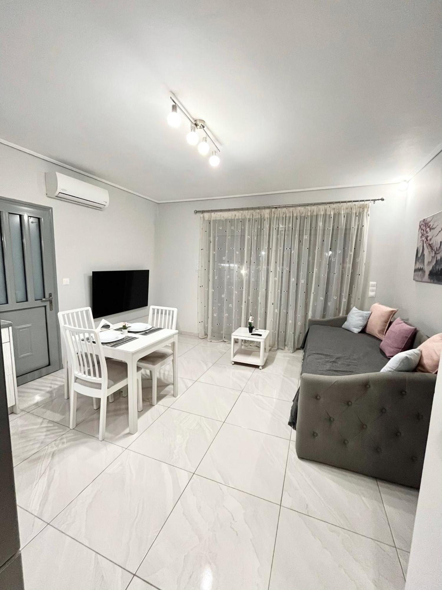 לוטראקי Blueline Apartment 3 מראה חיצוני תמונה