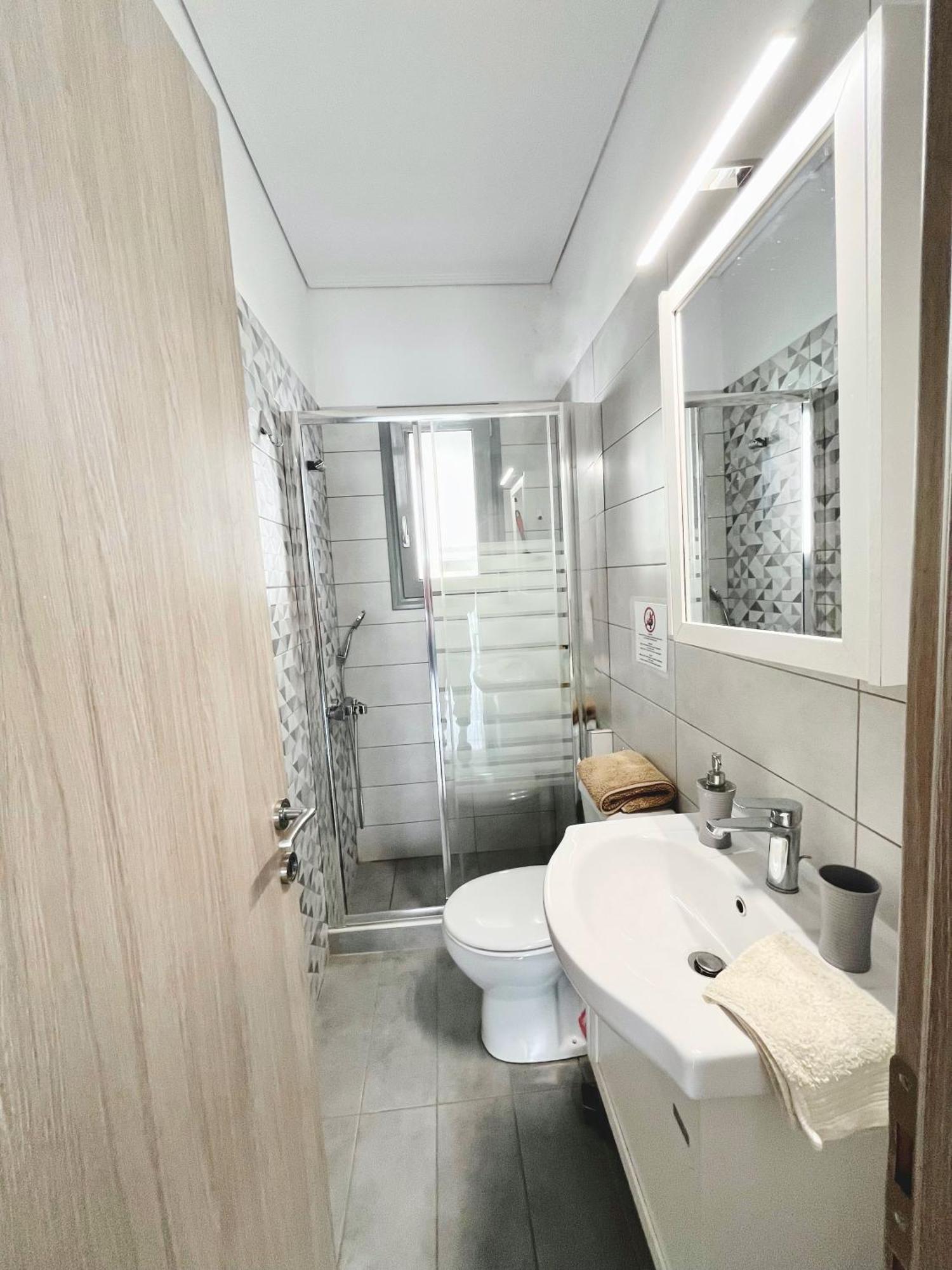 לוטראקי Blueline Apartment 3 מראה חיצוני תמונה